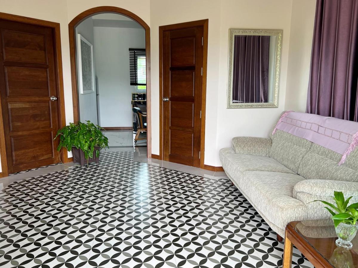 New Home Gบ้านเดี่ยวสร้างใหม่ ใกล้ทะเล ตัวเมืองระยอง Ban Chak Phai Екстериор снимка